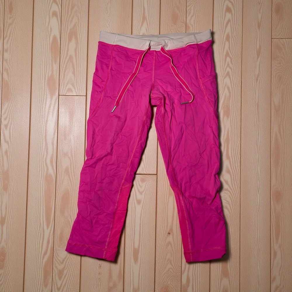 Lululemon Beach Runner Crop Pinkelicious / Parfait Pink size 6 Leggings Capri